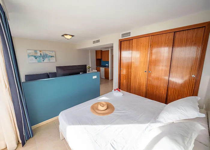 Prope Mare Кала-Мільор